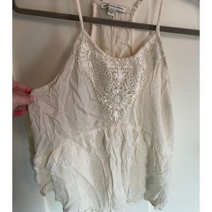 White flowey top with lace